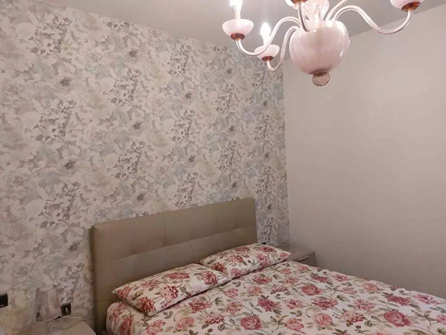 Immagine 12 di Appartamento in vendita  a Carrara