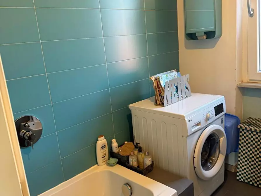 Immagine 15 di Appartamento in vendita  a Castelnuovo Magra