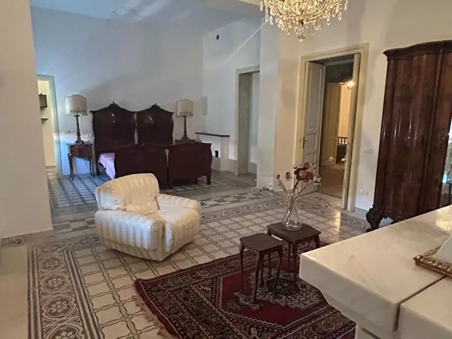 Immagine 49 di Casa indipendente in vendita  a Carrara
