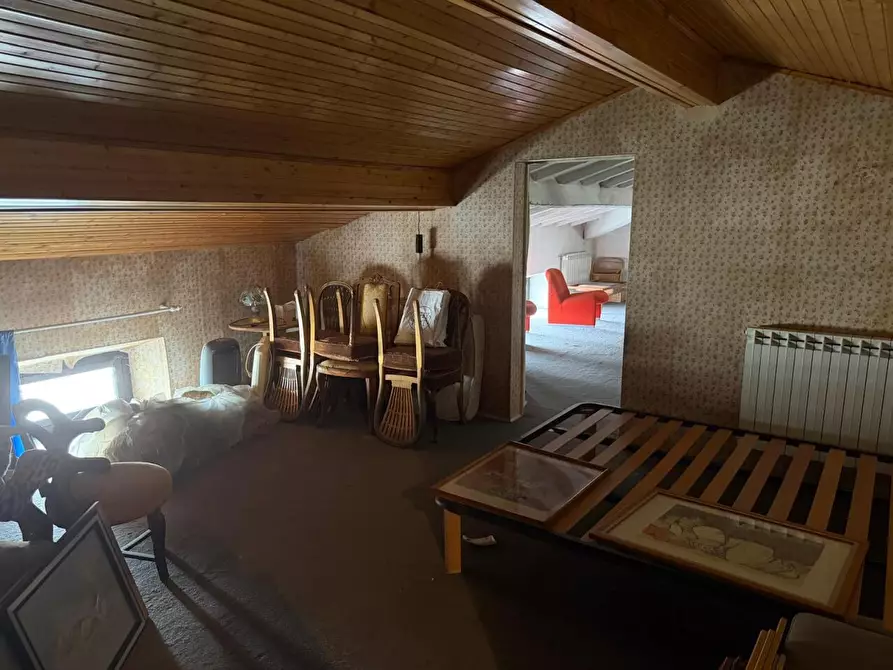 Immagine 14 di Casa indipendente in vendita  a Carrara