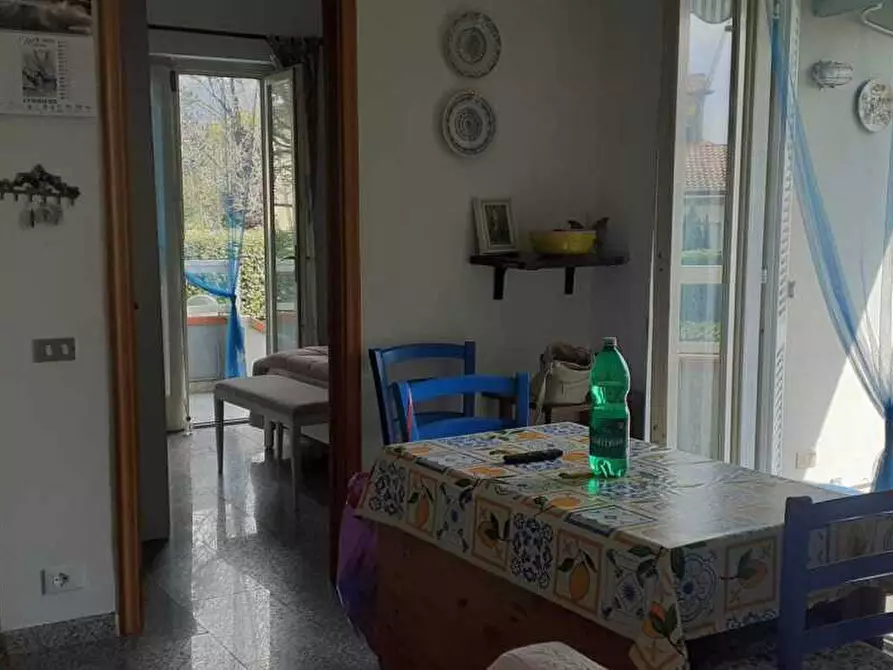 Immagine 1 di Appartamento in vendita  a Carrara