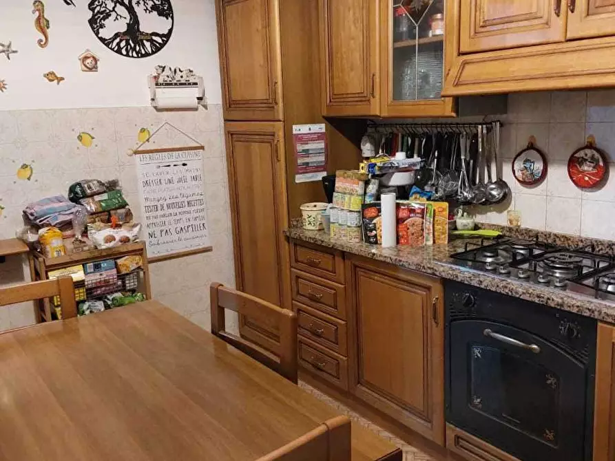 Immagine 1 di Terratetto in vendita  a Castelnuovo Magra