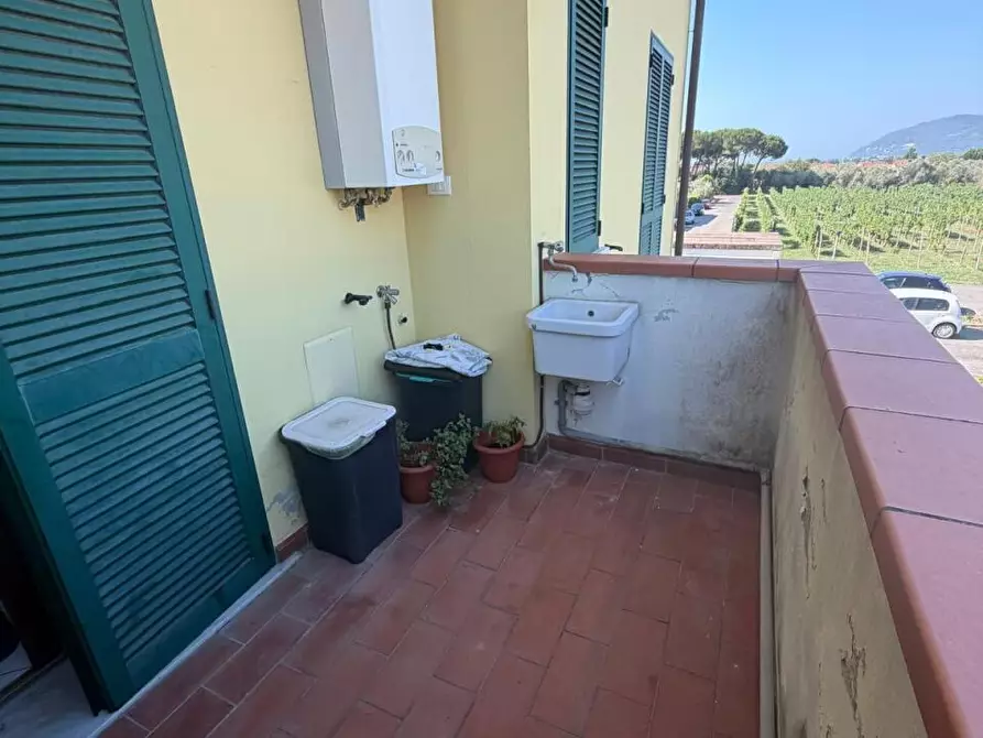 Immagine 13 di Villa in vendita  a Ortonovo