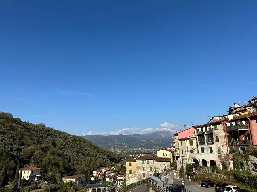 Immagine 26 di Appartamento in vendita  a Ameglia