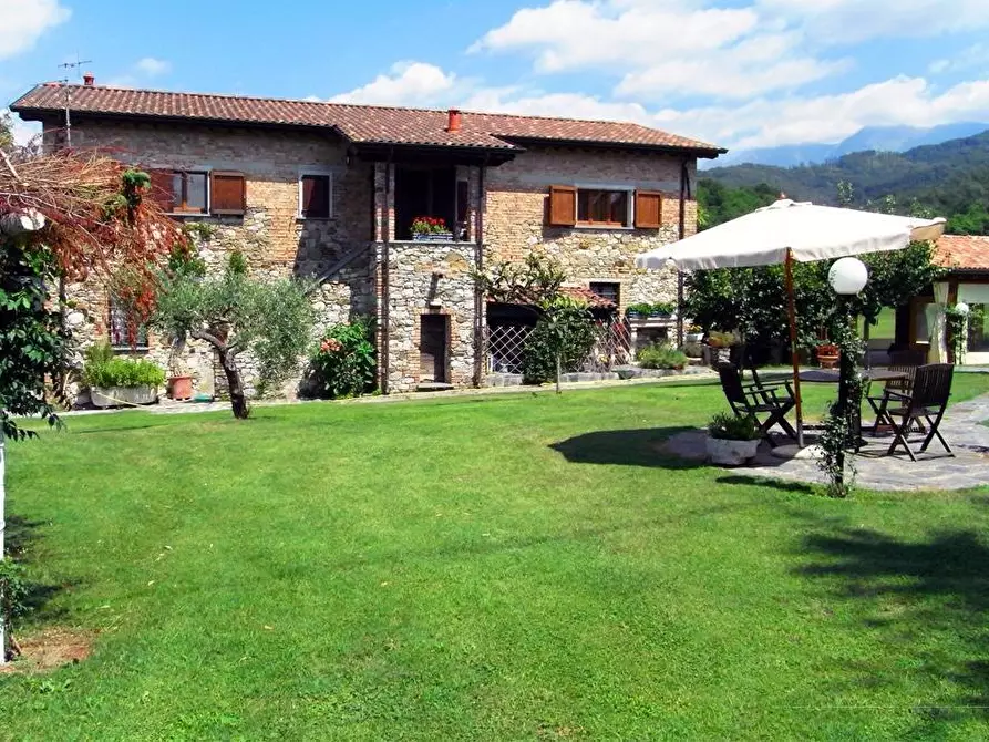Immagine 34 di Villa in vendita  a Villafranca In Lunigiana