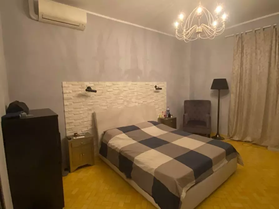 Immagine 15 di Terratetto in vendita  a Castelnuovo Magra