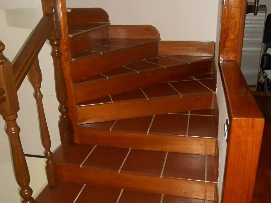 Immagine 28 di Terratetto in vendita  a Sarzana