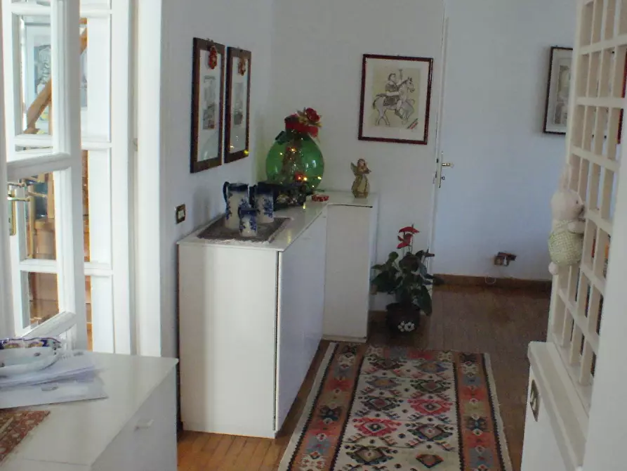 Immagine 4 di Terratetto in vendita  a Ortonovo