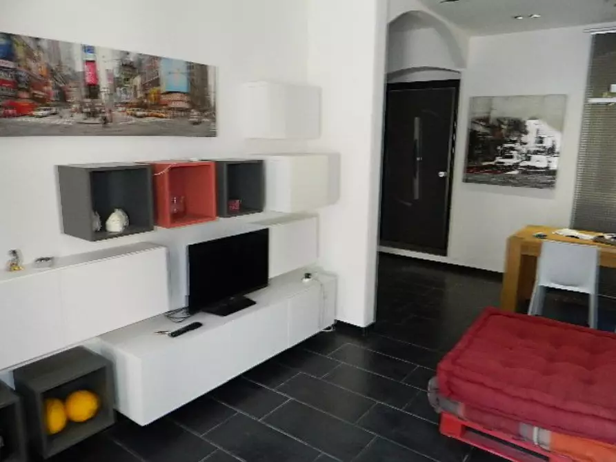 Immagine 27 di Casa semindipendente in vendita  a Carrara