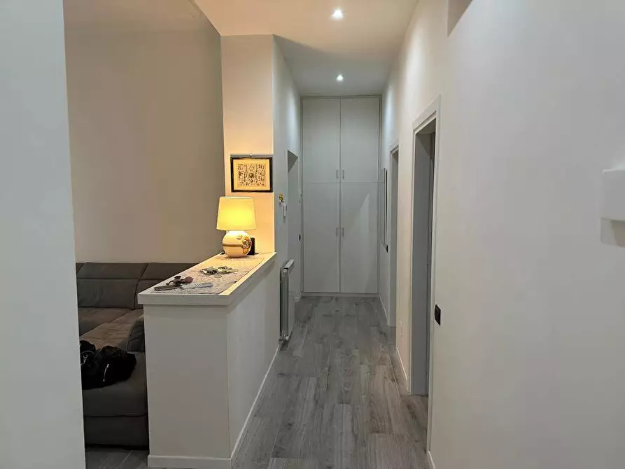 Immagine 8 di Appartamento in vendita  a Carrara