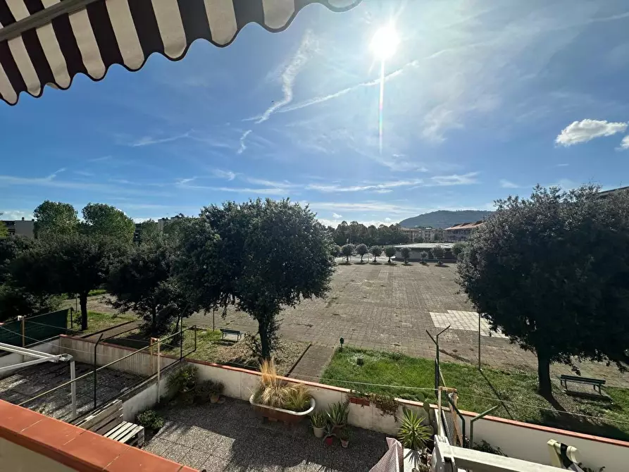 Immagine 17 di Appartamento in vendita  a Ortonovo