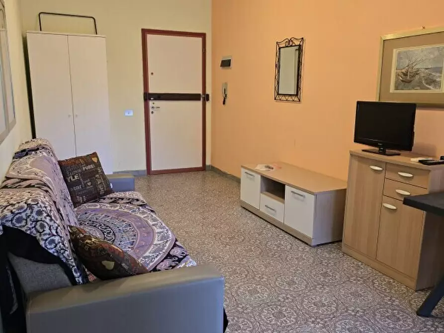 Immagine 3 di Appartamento in vendita  a Sarzana