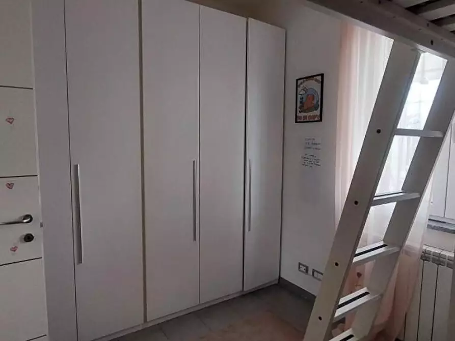 Immagine 13 di Casa semindipendente in vendita  a Sarzana