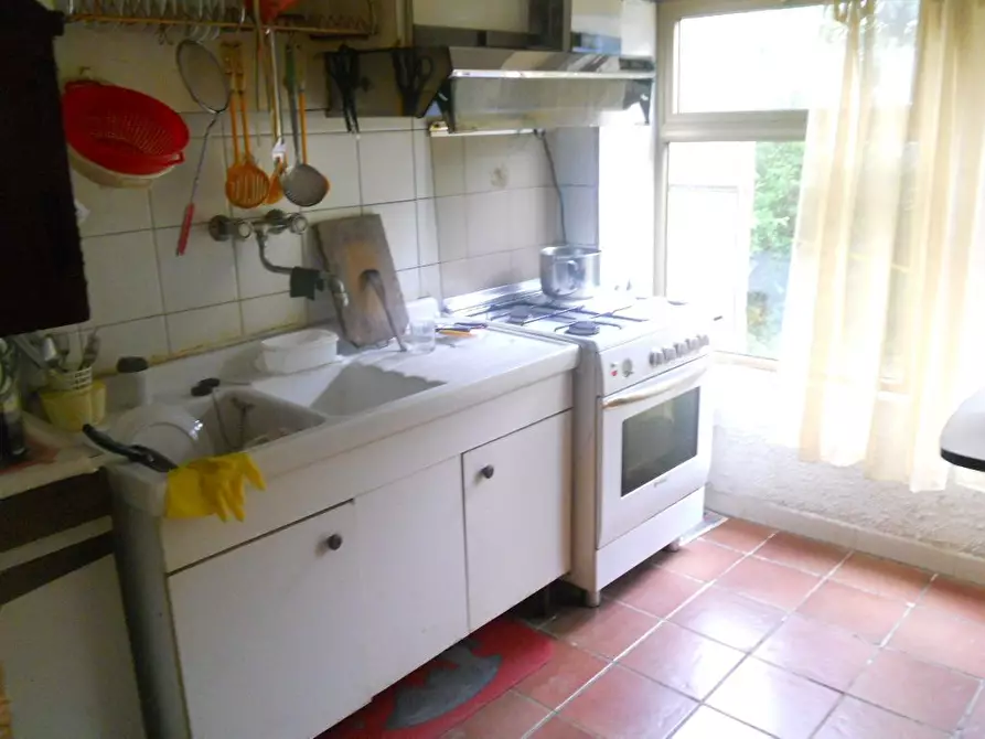 Immagine 12 di Villa in vendita  a Castelnuovo Magra