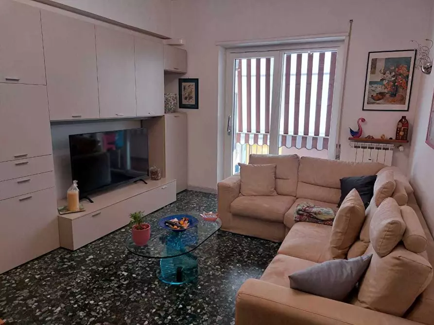 Immagine 1 di Appartamento in vendita  a Carrara