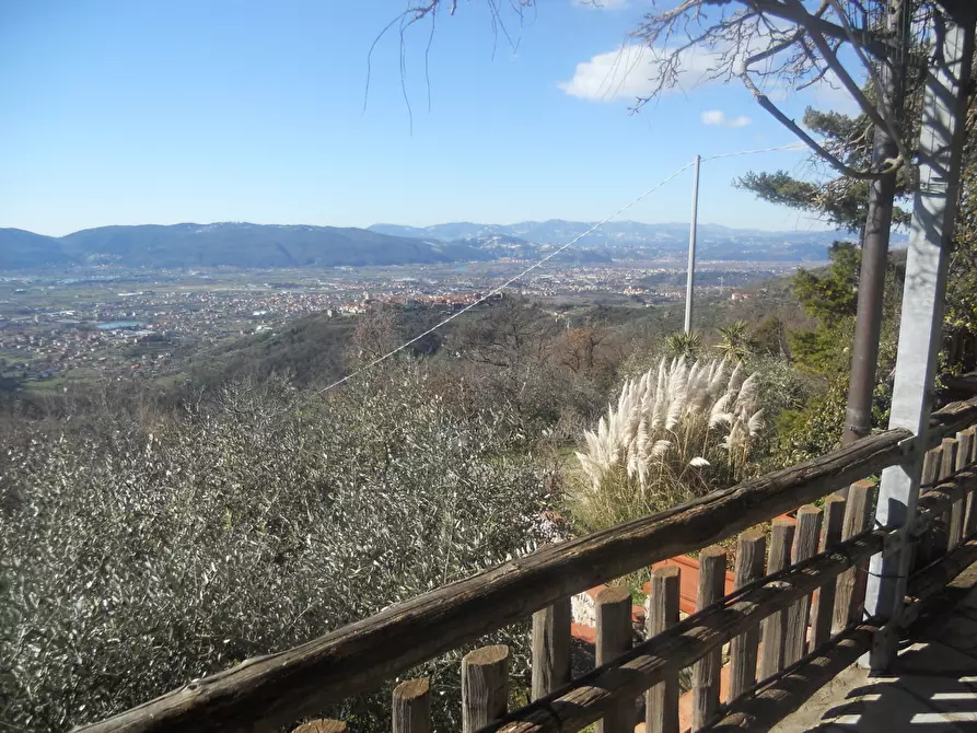 Immagine 9 di Terratetto in vendita  a Castelnuovo Magra