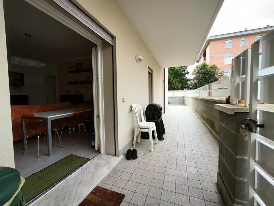 Immagine 16 di Appartamento in vendita  a Carrara