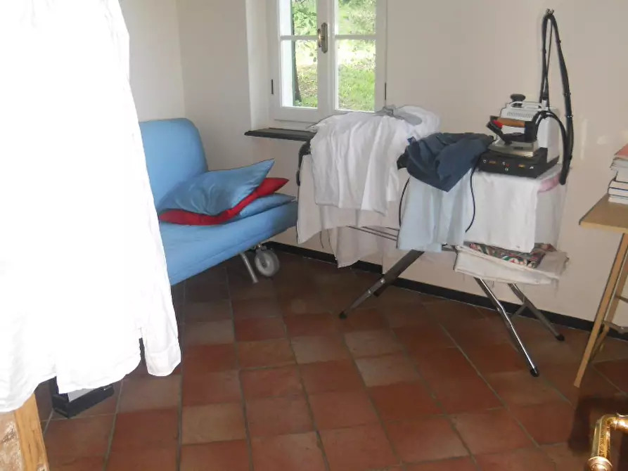 Immagine 47 di Villa in vendita  a Castelnuovo Magra