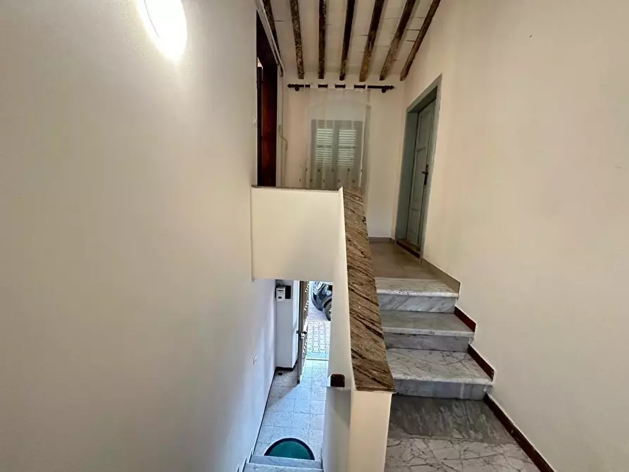 Immagine 20 di Appartamento in vendita  a Carrara