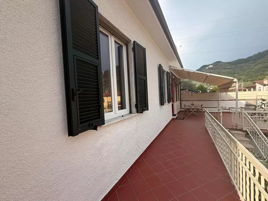 Immagine 20 di Terratetto in vendita  a Ortonovo