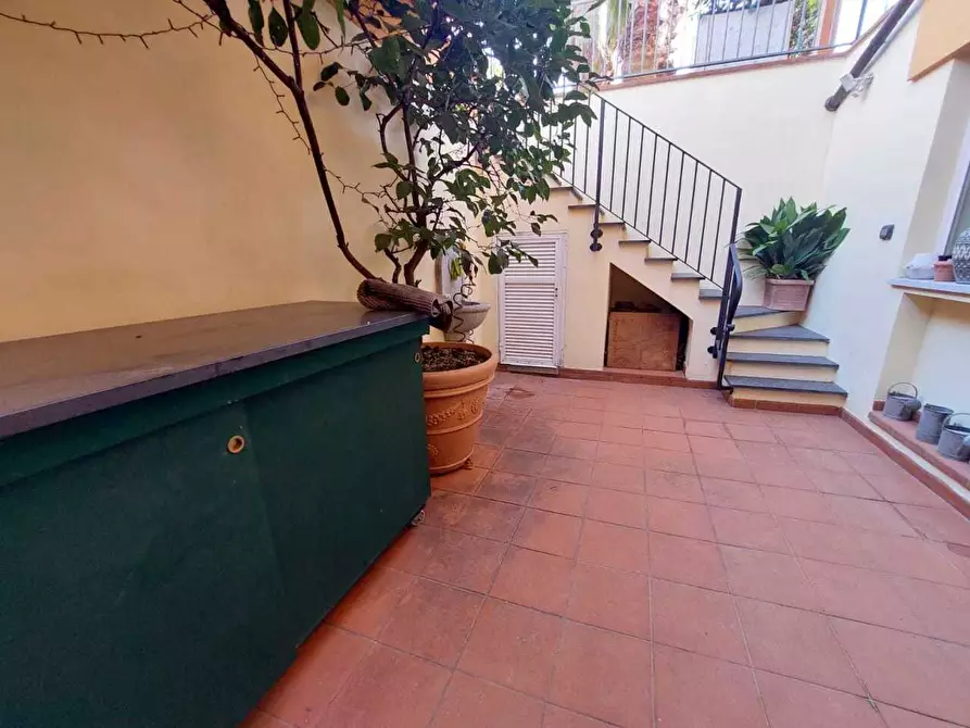 Immagine 49 di Terratetto in vendita  a Castelnuovo Magra