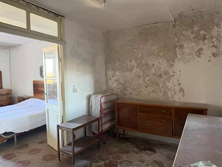 Immagine 34 di Terratetto in vendita  a Ortonovo