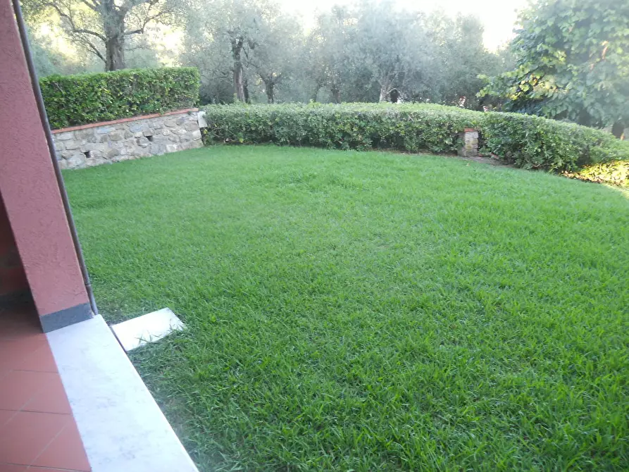 Immagine 59 di Villa in vendita  a Castelnuovo Magra