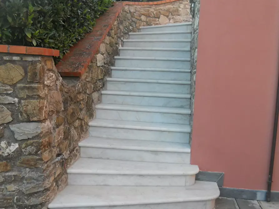 Immagine 71 di Villa in vendita  a Castelnuovo Magra