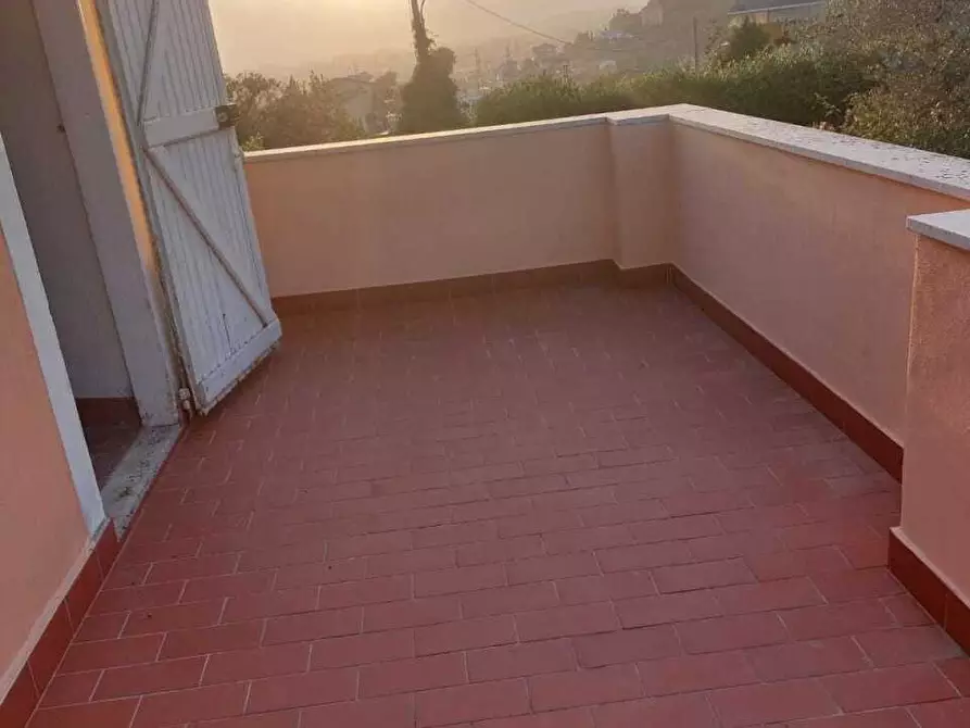 Immagine 16 di Casa semindipendente in vendita  a Castelnuovo Magra