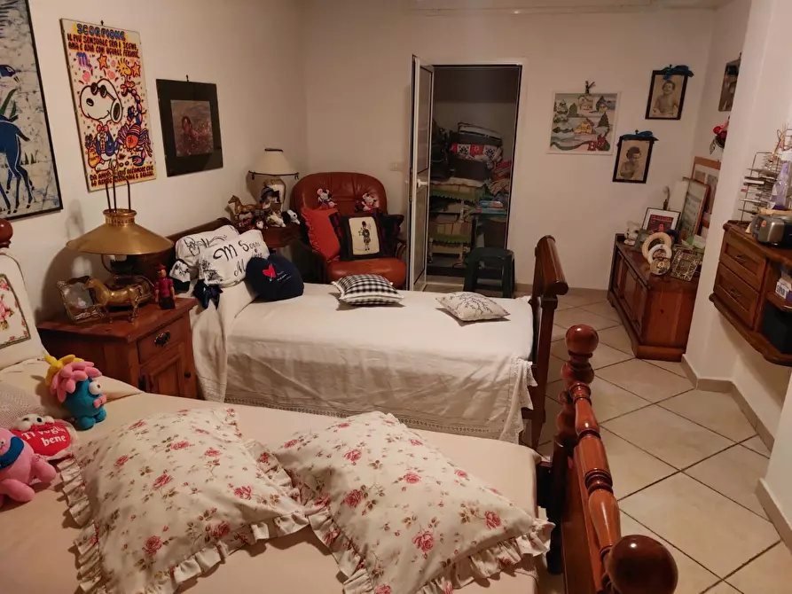 Immagine 21 di Terratetto in vendita  a Castelnuovo Magra