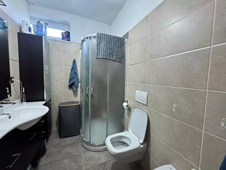 Immagine 9 di Terratetto in vendita  a Ortonovo