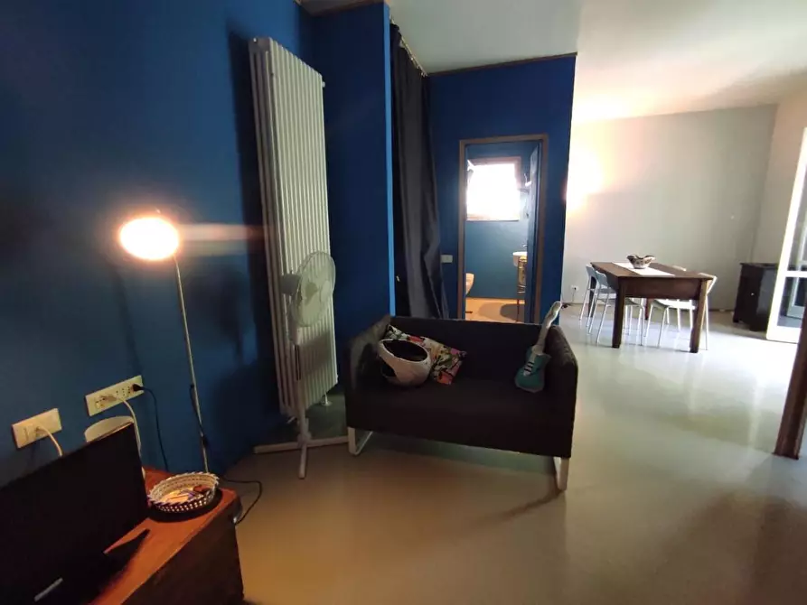 Immagine 21 di Appartamento in vendita  a Ortonovo