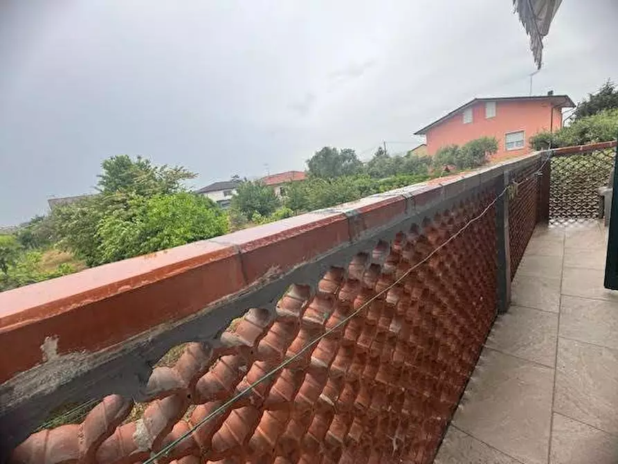 Immagine 7 di Casa semindipendente in vendita  a Ortonovo