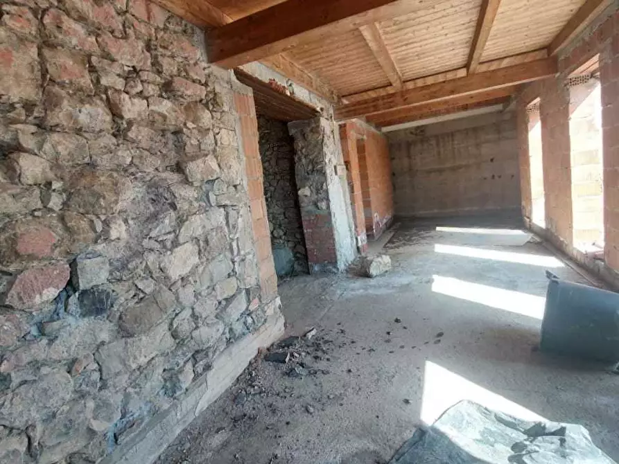 Immagine 11 di Casa semindipendente in vendita  a Sarzana