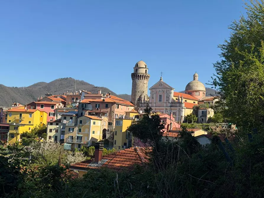 Immagine 1 di Terratetto in vendita  a Ortonovo
