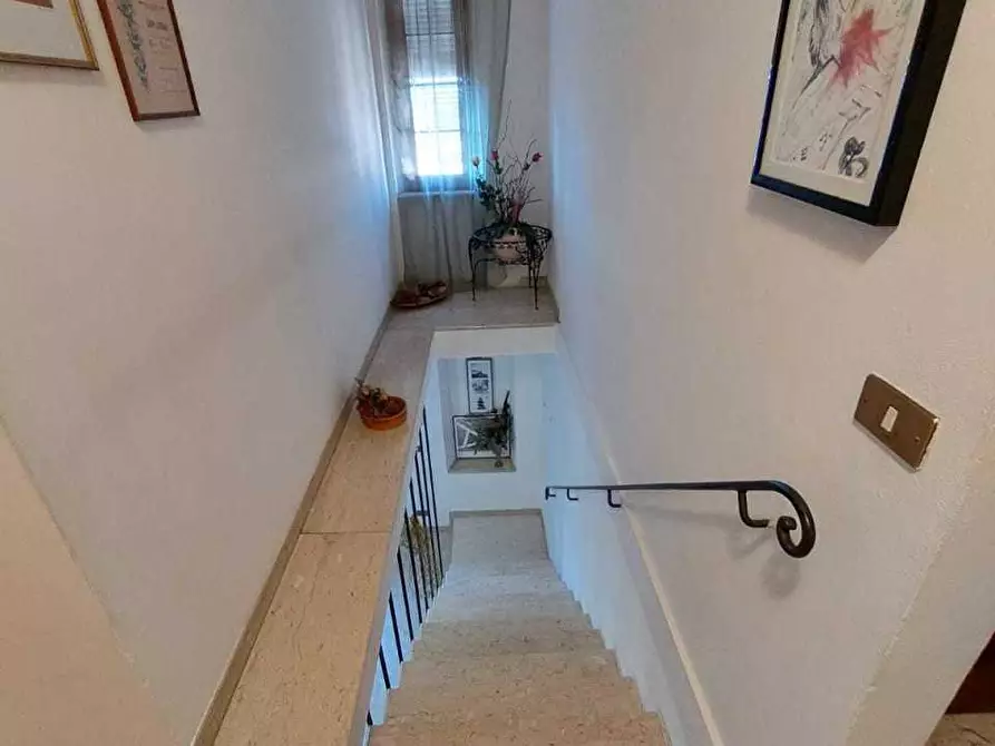 Immagine 7 di Terratetto in vendita  a Castelnuovo Magra