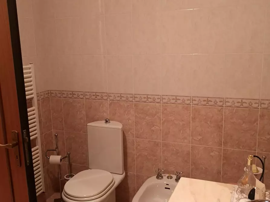 Immagine 8 di Appartamento in vendita  a Castelnuovo Magra