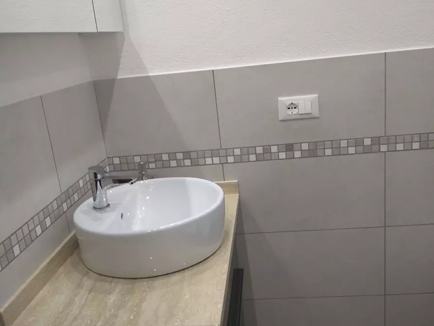 Immagine 23 di Terratetto in vendita  a Ortonovo