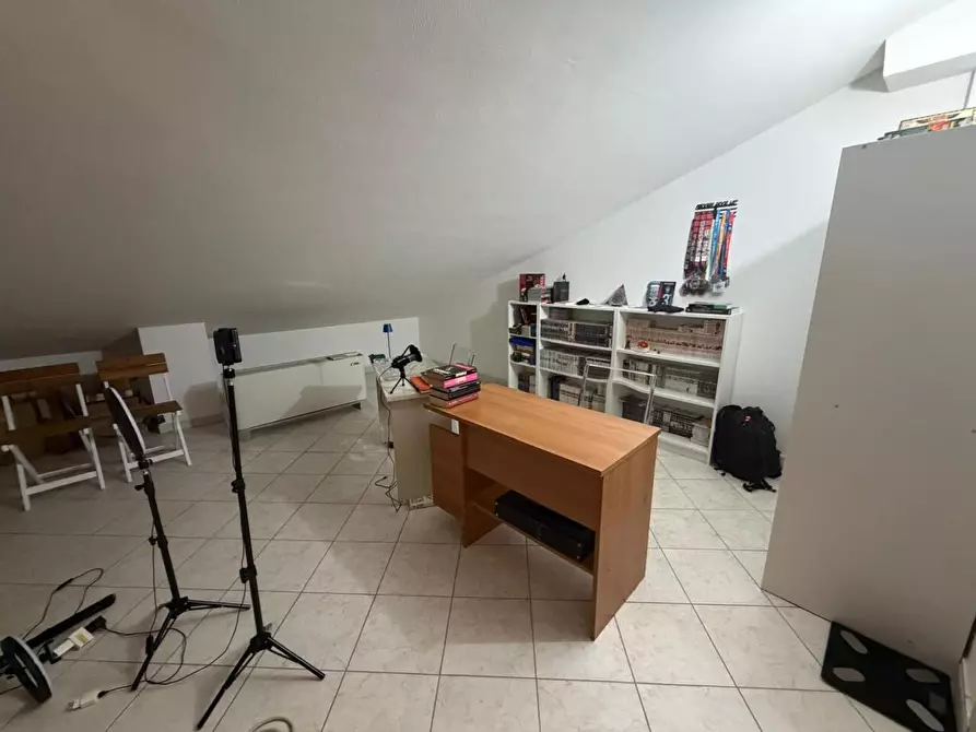 Immagine 21 di Villa in vendita  a Ortonovo