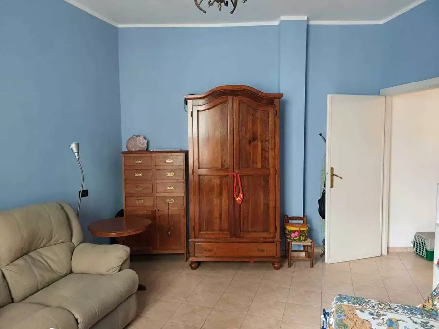 Immagine 11 di Appartamento in vendita  a Sarzana