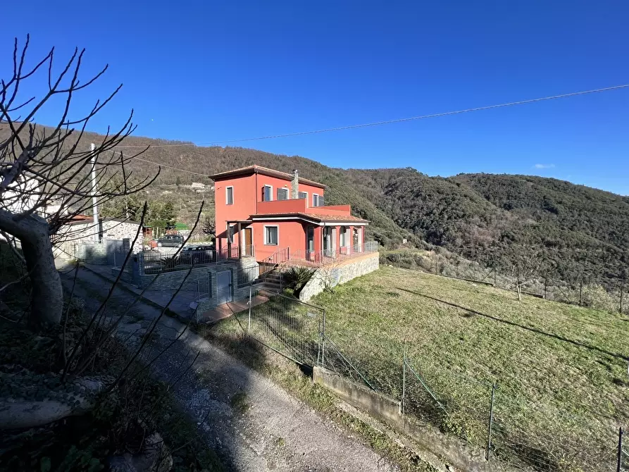 Immagine 55 di Casa indipendente in vendita  a Fosdinovo