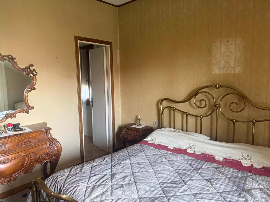 Immagine 14 di Casa semindipendente in vendita  a Castelnuovo Magra