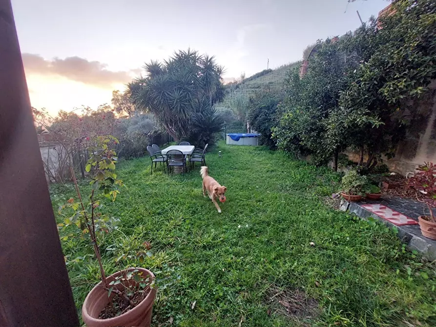 Immagine 25 di Casa semindipendente in vendita  a Carrara