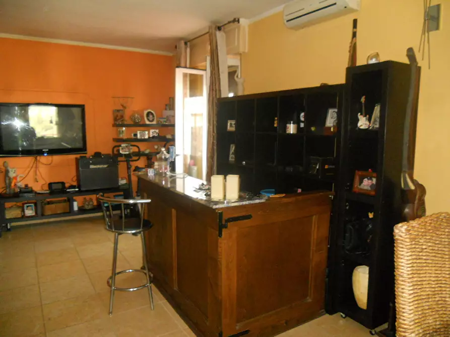 Immagine 42 di Appartamento in vendita  a Castelnuovo Magra