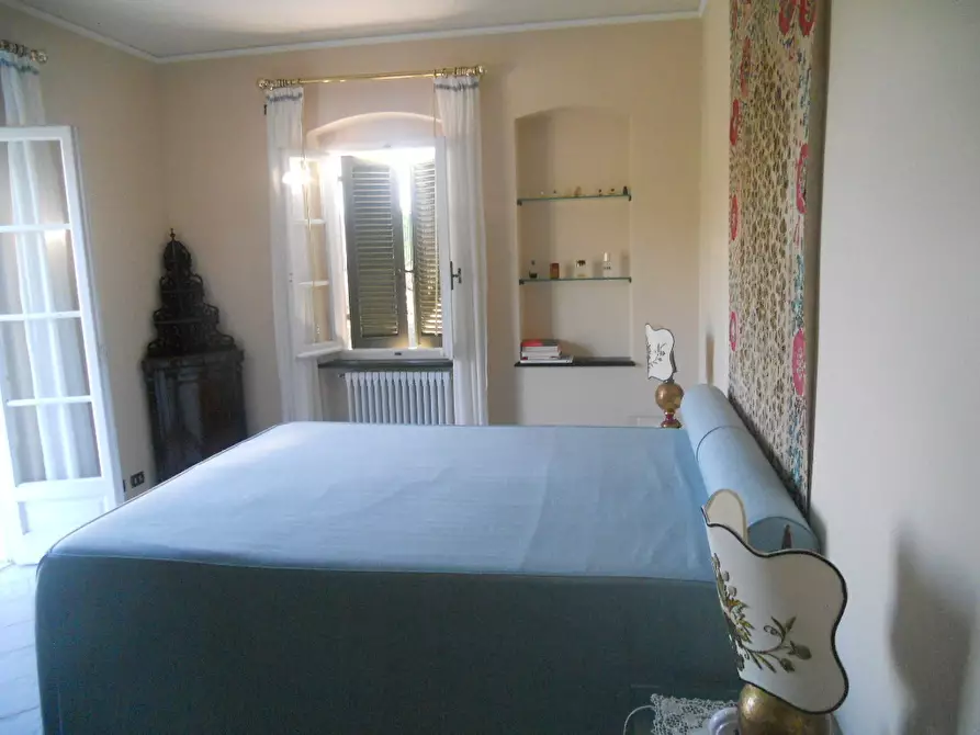 Immagine 29 di Villa in vendita  a Castelnuovo Magra