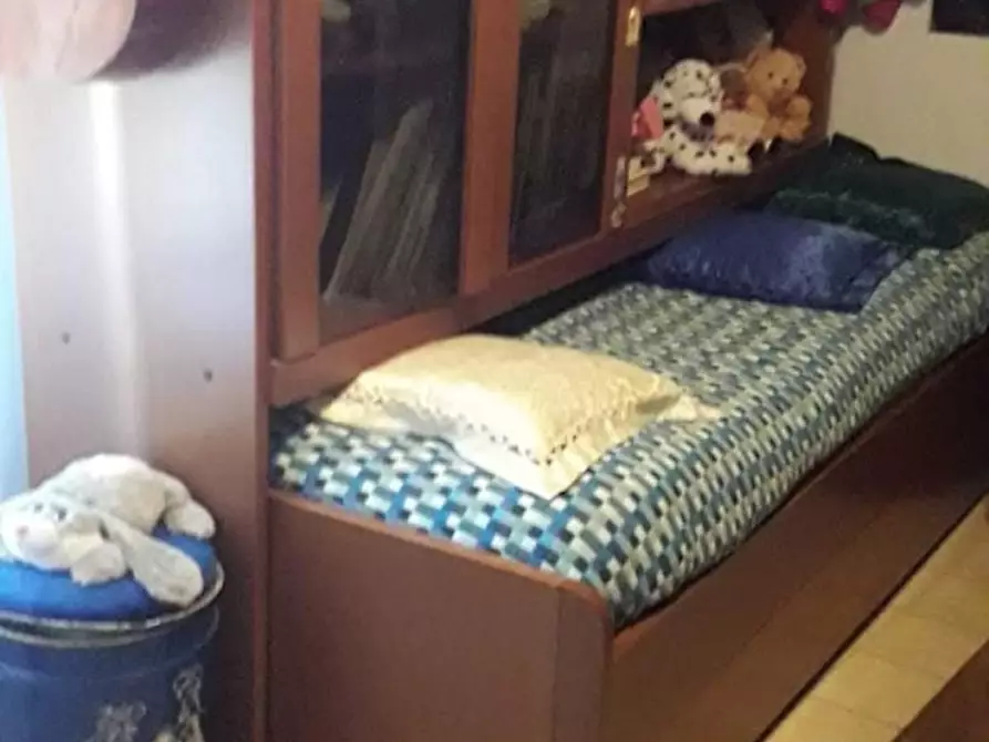 Immagine 10 di Casa semindipendente in vendita  a Carrara