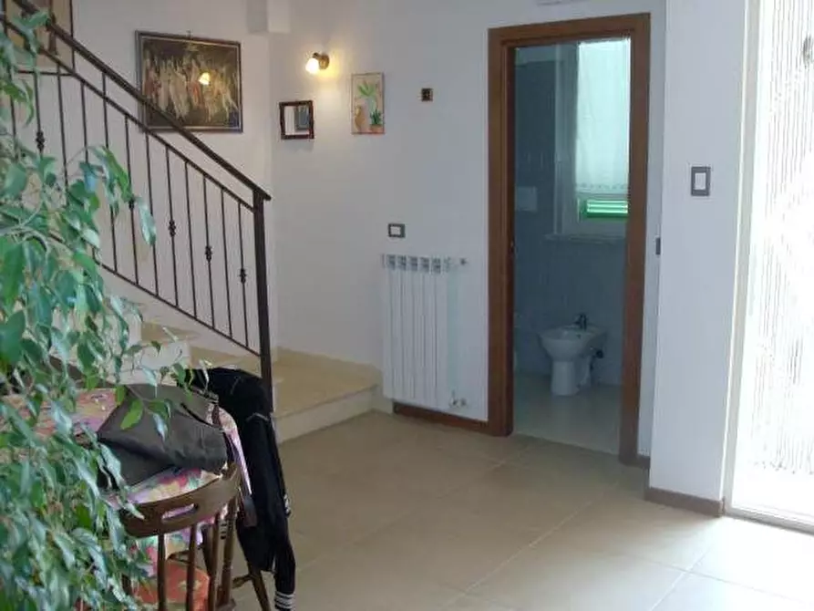 Immagine 1 di Casa semindipendente in vendita  a Fosdinovo