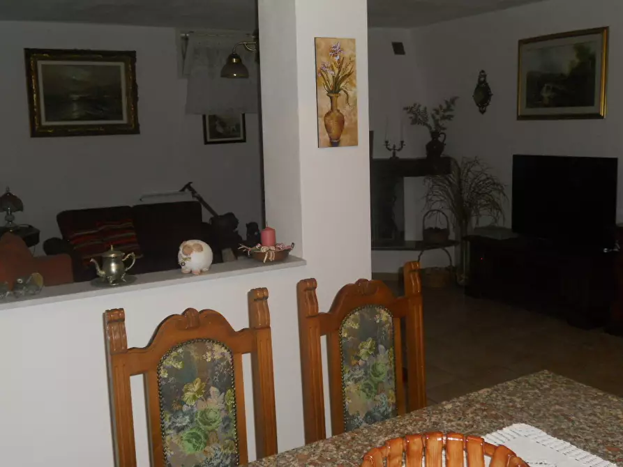 Immagine 48 di Terratetto in vendita  a Ortonovo