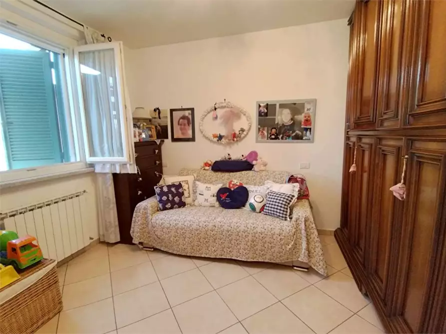 Immagine 8 di Terratetto in vendita  a Castelnuovo Magra