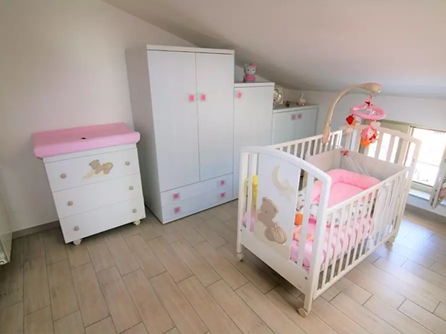 Immagine 4 di Appartamento in vendita  a Carrara